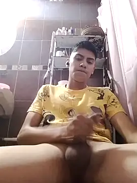 aispuro8505 online show from 09-20-25, 07:24