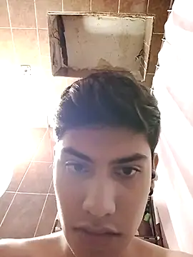 aispuro8505 online show from 09-09-25, 07:07