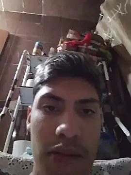 aispuro8505 online show from 03-12-26, 07:12