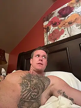 Snapshot of DILFiGuess11 chatting on 11-21-25, 04:55 DILFiGuess11 online show from 11-21-25, 04:55