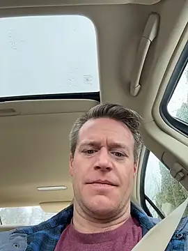 DILFiGuess11 online show from 02-22-26, 07:37