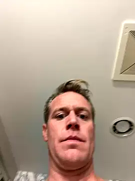 Snapshot of DILFiGuess11 chatting on 10-30-25, 06:12 DILFiGuess11 online show from 10-30-25, 06:12