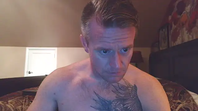 DILFiGuess11 online show from 04-16-26, 02:56