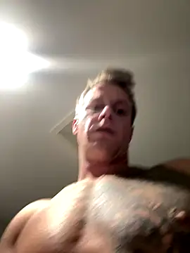 Snapshot of DILFiGuess11 chatting on 11-01-25, 05:47 DILFiGuess11 online show from 11-01-25, 05:47