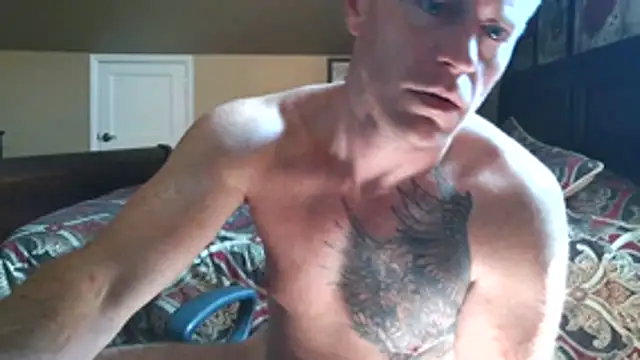 DILFiGuess11 online show from 07-12-26, 08:09
