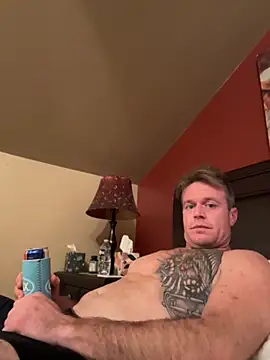 Snapshot of DILFiGuess11 chatting on 11-10-25, 03:33 DILFiGuess11 online show from 11-10-25, 03:33