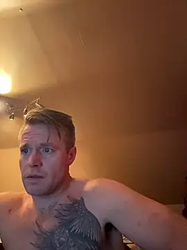 DILFiGuess11 online show from 03-11-26, 04:50