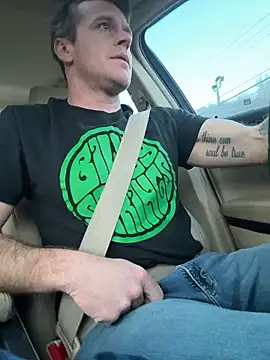 Snapshot of DILFiGuess11 chatting on 01-12-26, 10:03 DILFiGuess11 online show from 01-12-26, 10:03