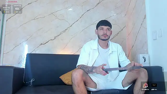 Golldens Dreamss online show from 10-14-25, 07:58