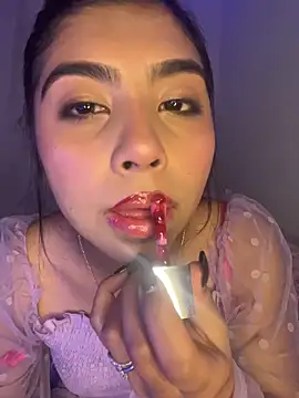 Snapshot of DianeSuns_ chatting on 03-17-26, 04:04 DianeSuns online show from 03-17-26, 04:04