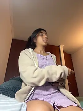 DianeSuns  online show from 04-11-26, 04:42