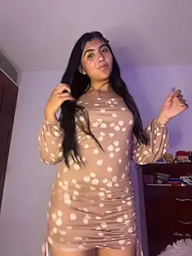 Snapshot of DianeSuns_ chatting on 03-20-26, 04:35 DianeSuns online show from 03-20-26, 04:35