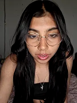 Snapshot of DianeSuns_ chatting on 09-24-25, 02:07 DianeSuns online show from 09-24-25, 02:07