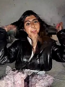Snapshot of DianeSuns_ chatting on 10-07-25, 02:34 DianeSuns online show from 10-07-25, 02:34