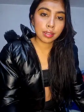 Snapshot of DianeSuns_ chatting on 10-16-25, 01:03 DianeSuns online show from 10-16-25, 01:03