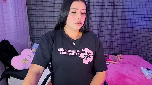 Snapshot of Kayleemorales chatting on 09-28-25, 04:36 Kayleemorales online show from 09-28-25, 04:36