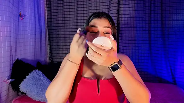 Kayleemorales online show from 10-25-25, 07:58