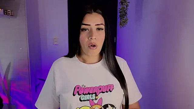 Kayleemorales online show from 05-22-26, 05:55