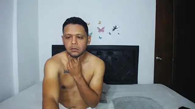 luna pitufo online show from 10-13-25, 09:44