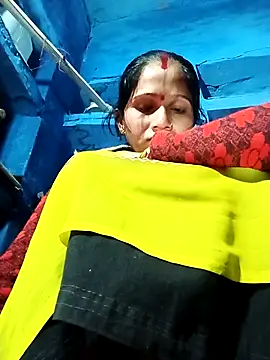 Jooli xx online show from 12-19-25, 03:14