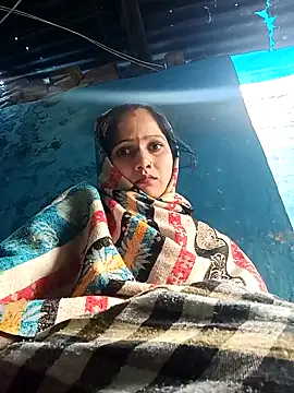 Jooli xx online show from 12-14-25, 08:09