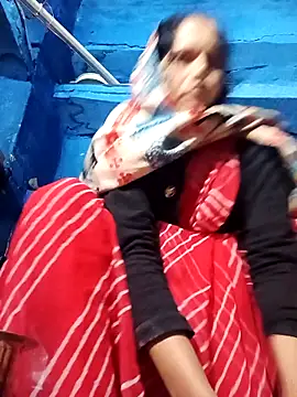 Jooli xx online show from 11-25-25, 12:44