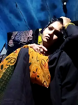 Jooli xx online show from 12-22-25, 02:01