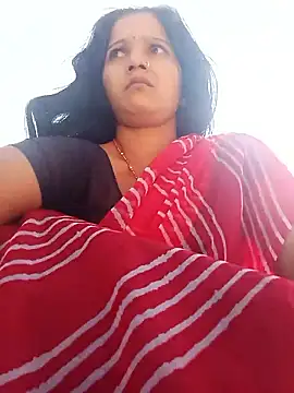 Jooli xx online show from 11-05-25, 04:48