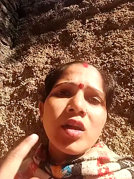 Jooli xx online show from 01-14-26, 04:27