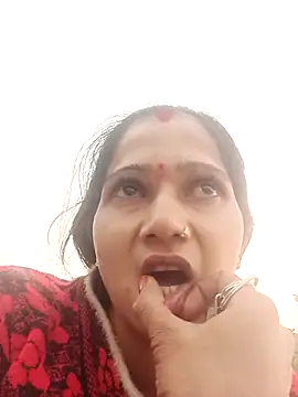 Jooli xx online show from 12-01-25, 11:44