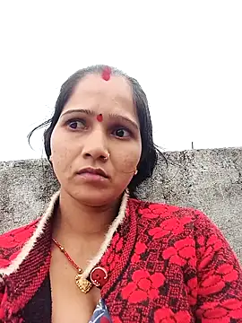 Jooli xx online show from 10-31-25, 11:29