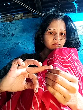 Jooli xx online show from 11-13-25, 05:00