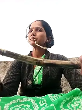 Jooli xx online show from 11-01-25, 12:21