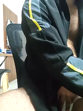 johnysinsr online show from 12-19-25, 03:14