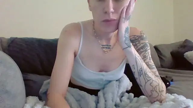 liltiddygoffwaifu online show from 11-20-25, 05:41