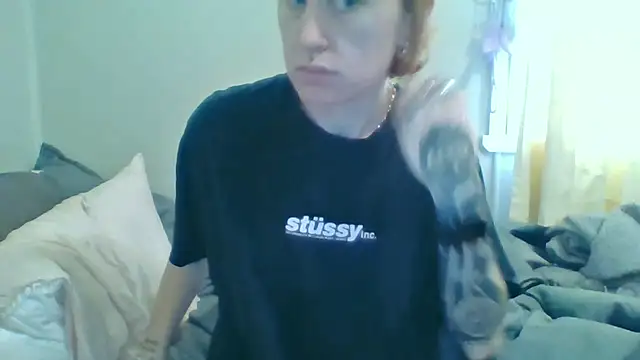 Snapshot of liltiddygoffwaifu chatting on 06-10-26, 02:02 liltiddygoffwaifu online show from 06-10-26, 02:02
