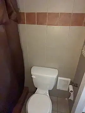 TRILLAHUNG online show from 12-15-25, 09:09