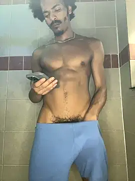 Snapshot of TRILLAHUNG chatting on 09-17-25, 05:15 TRILLAHUNG online show from 09-17-25, 05:15