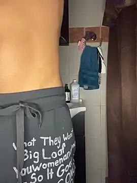 TRILLAHUNG online show from 11-06-25, 09:24