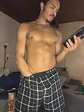 TRILLAHUNG online show from 02-14-26, 05:40