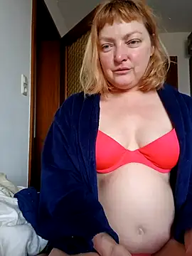 Snapshot of LiluLiluLilu chatting on 02-26-26, 10:37 LiluLiluLilu online show from 02-26-26, 10:37