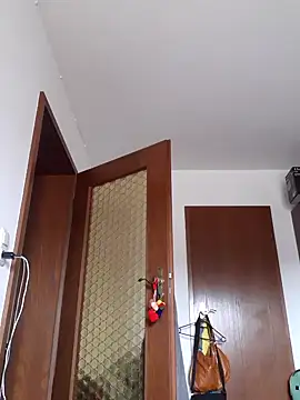 Snapshot of LiluLiluLilu chatting on 10-23-25, 09:19 LiluLiluLilu online show from 10-23-25, 09:19