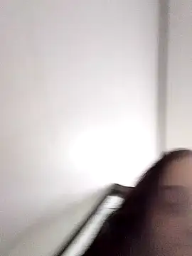 Louise Mattos online show from 11-21-25, 07:13