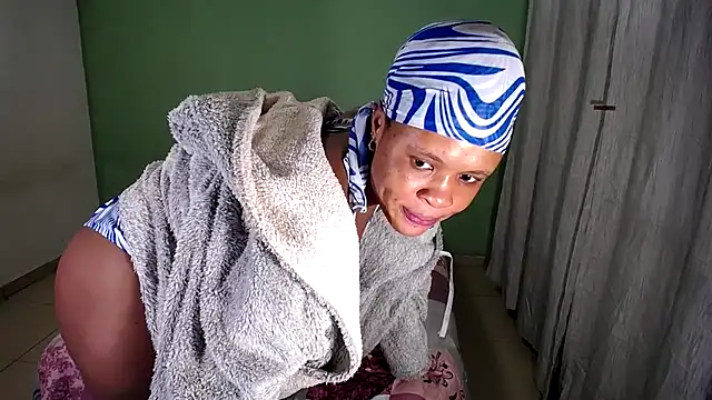 BendMeOverXX online show from 12-14-25, 09:53