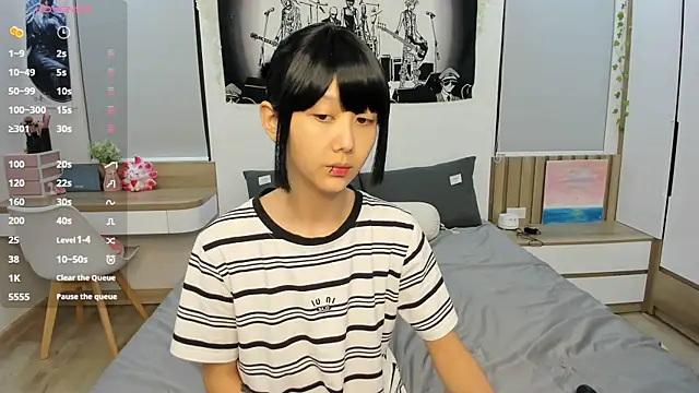 gabby little online show from 04-13-26, 07:07