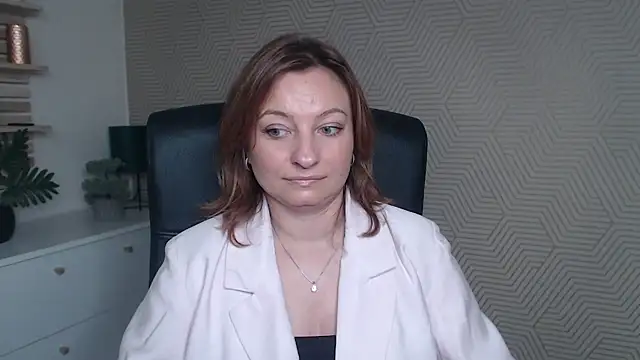 angelaSamt online show from 11-04-25, 10:30