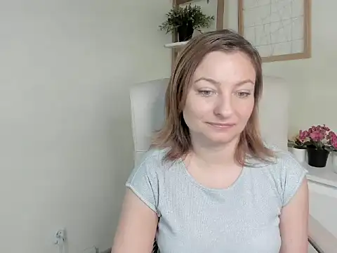 angelaSamt online show from 09-17-25, 05:53