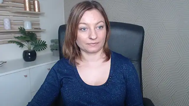 angelaSamt online show from 11-29-25, 07:52