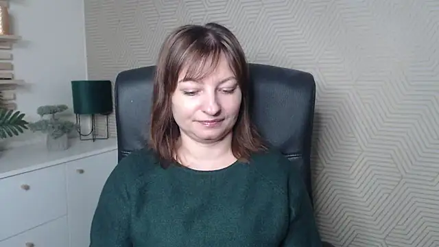 angelaSamt online show from 01-13-26, 06:39