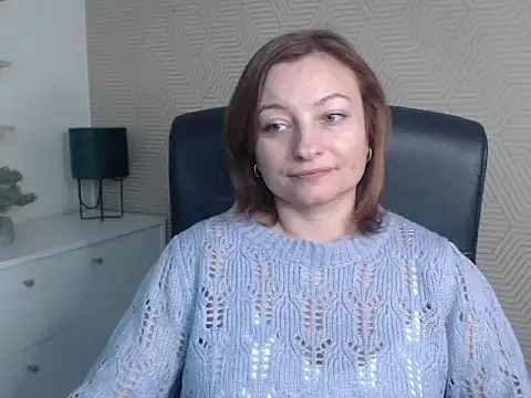 angelaSamt online show from 10-22-25, 05:29